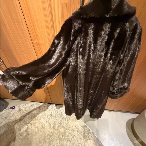 NWT Free People Chocolate Mink Faux Fur by Jakke - Picture 7 of 10